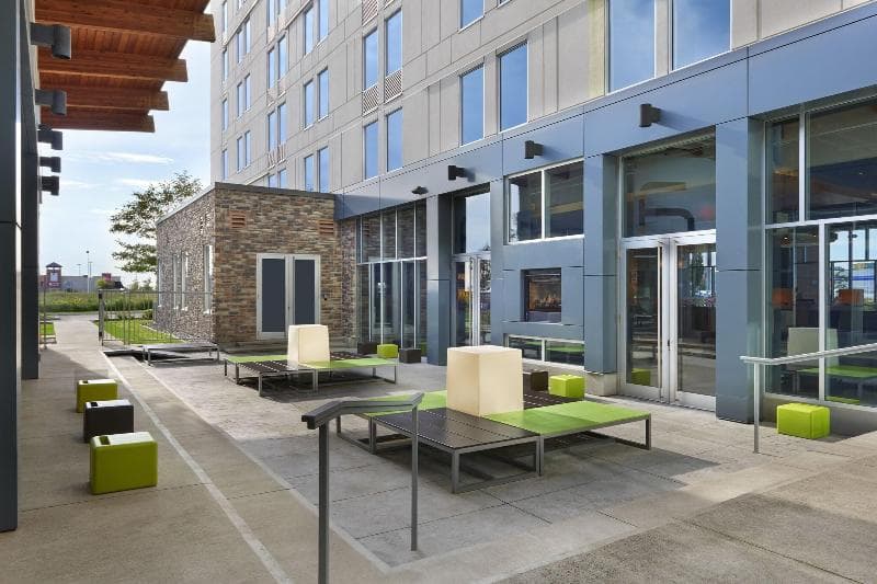 Aloft Vaughan Mills 2