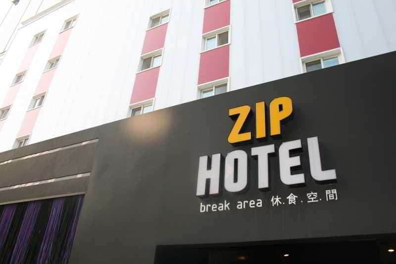 Zip Hotel 3