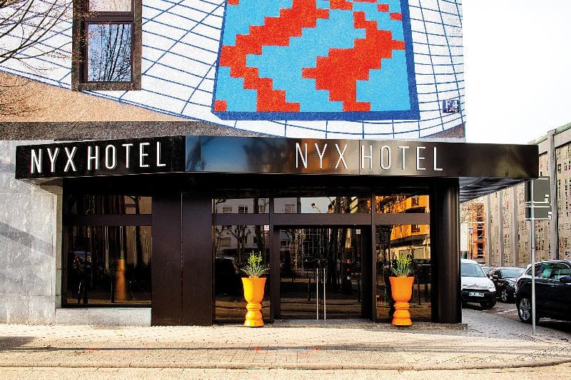 Nyx Hotel Mannheim by Leonardo Hotels 4