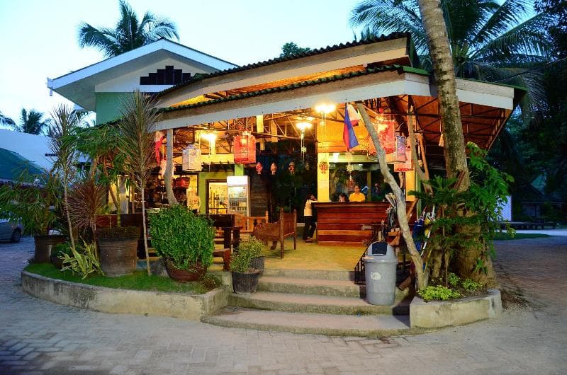 Dumaluan Beach Resort photo 1