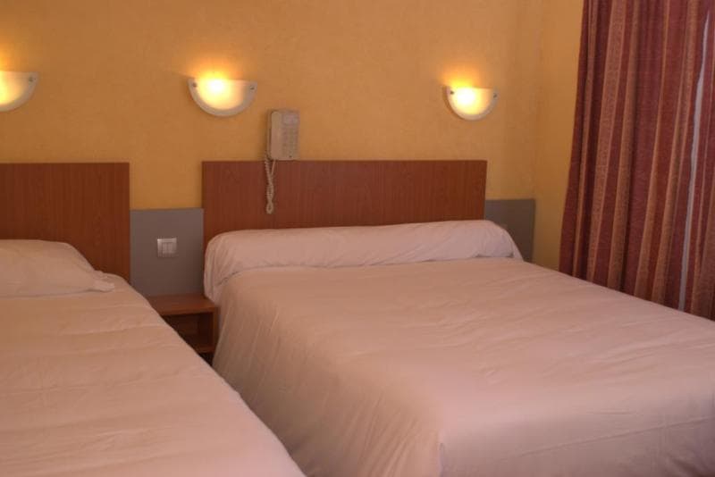 Hotel Little 5