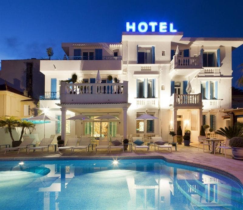 Hôtel Juan Beach 4
