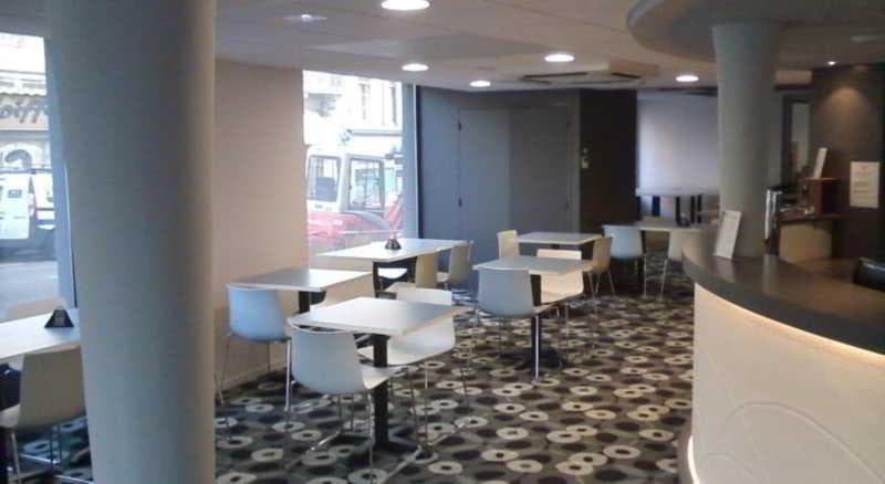 Brit Hotel Mâcon Centre Gare 3