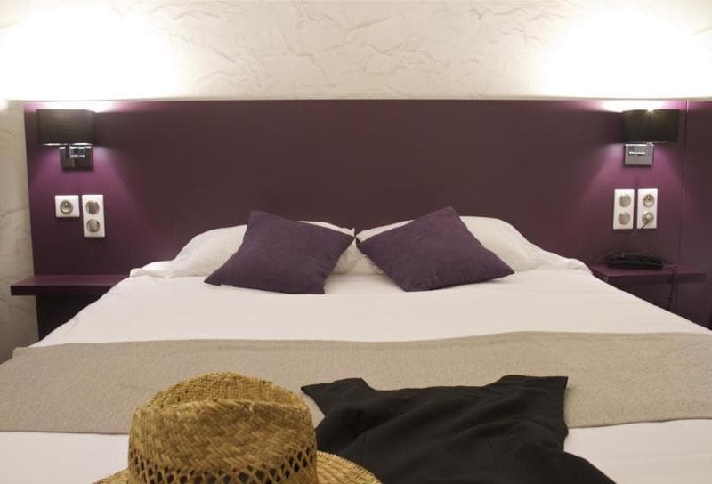 Brit Hotel Le Kérotel 2