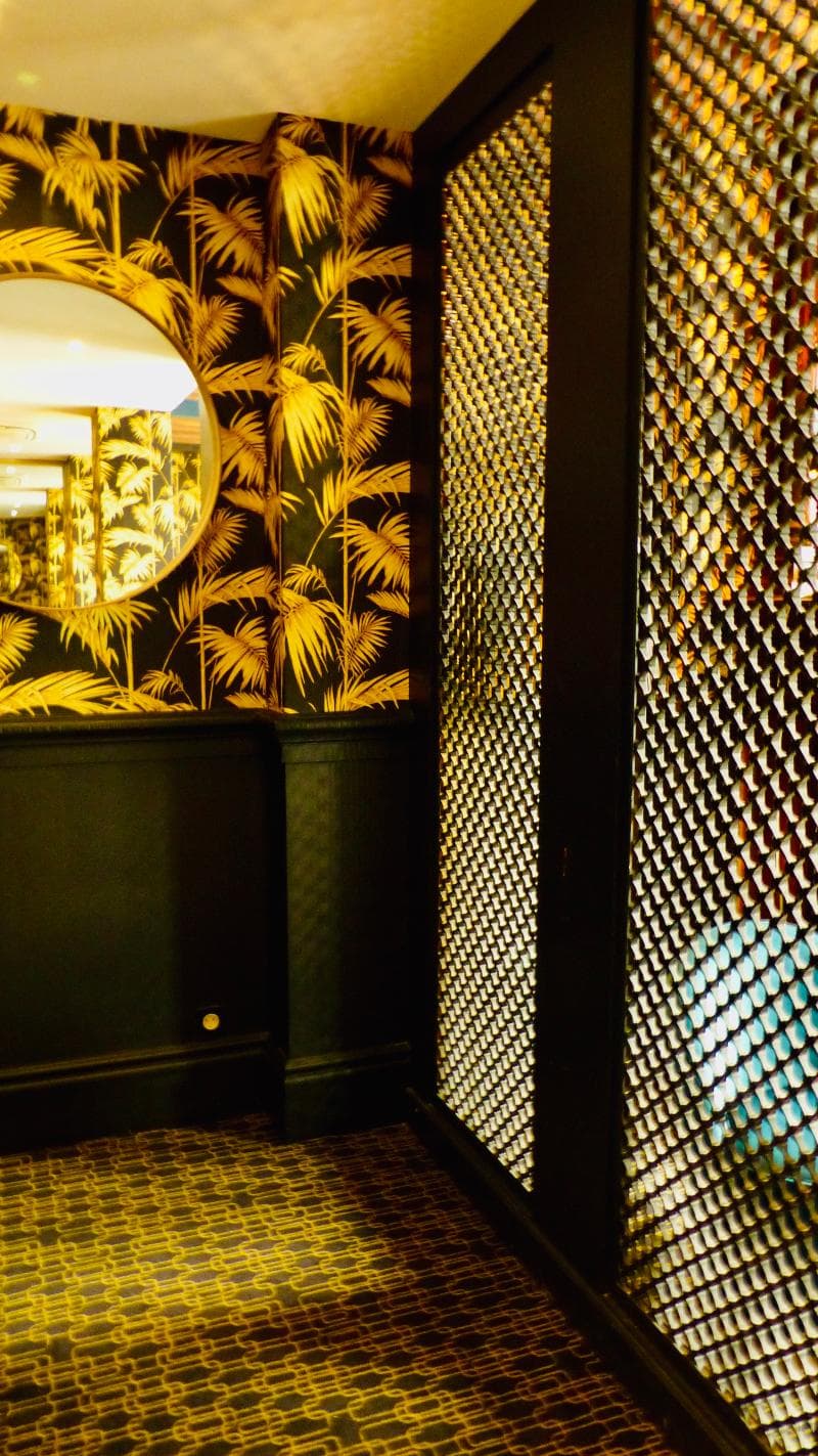 Hotel Noir 3