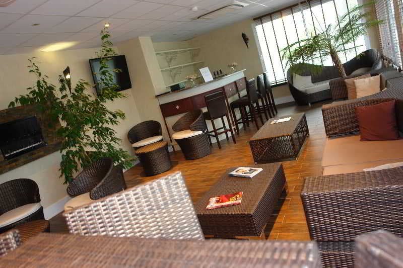 Brit Hotel Olympia 5