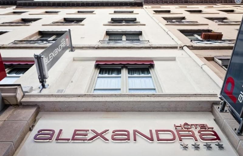 Alexandra main