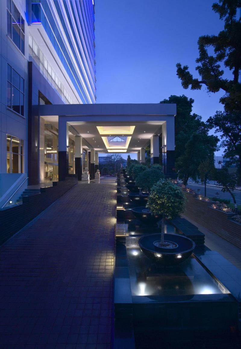 JW Marriott Hotel Medan 5