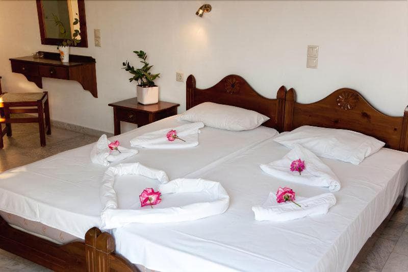 Anatoli Beach 4