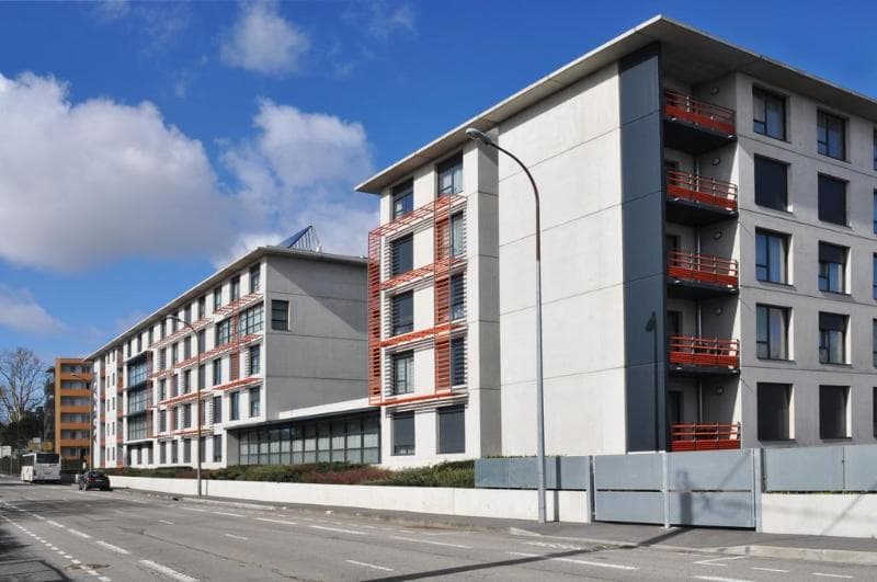 Alezan Hotel 4