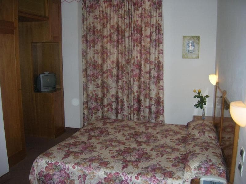Hotel Farneta main