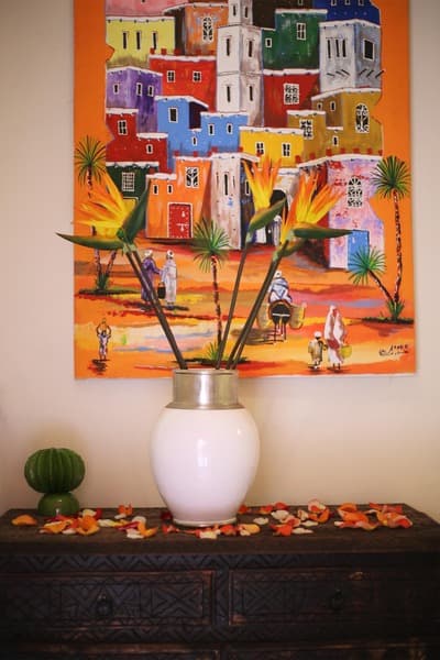 Riad White Flowers 4