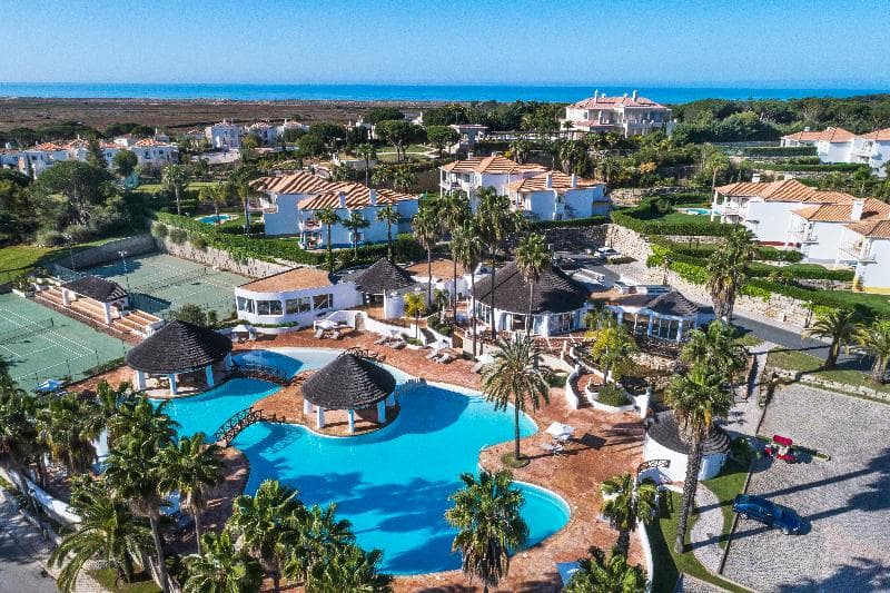 Encosta Do Lago Resort Club 4