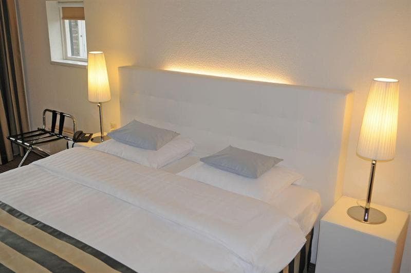 Hotel Mitland Utrecht BV 5