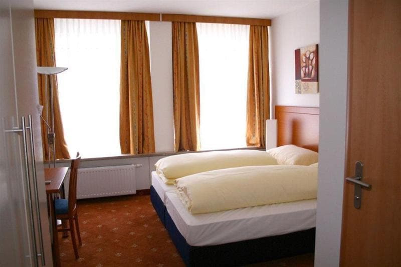 Hotel Garni Evido main