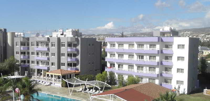 Valana Hotel Apartments 3