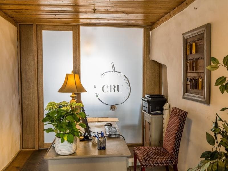 Hotel Cru 3