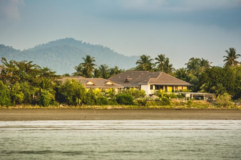 Alia Residence Business Resort 5
