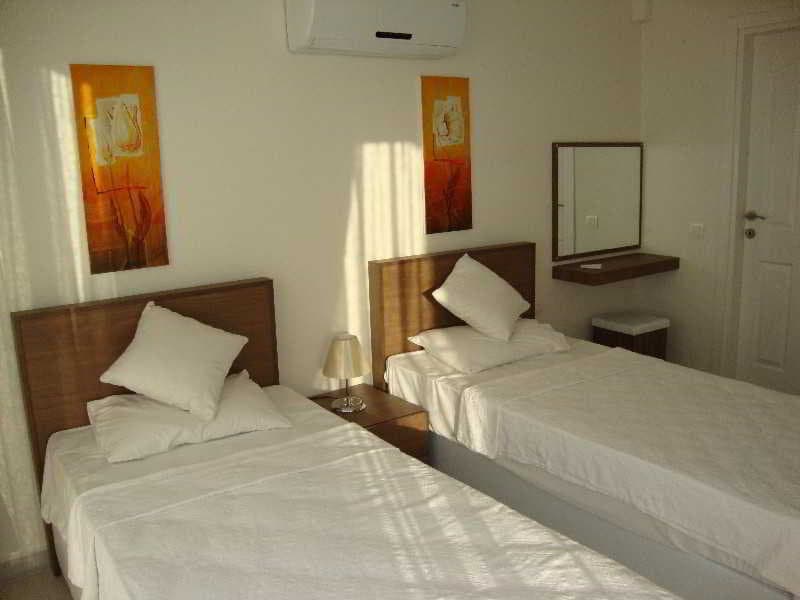 Orka Gardens Apartments 4