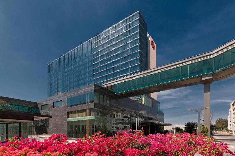 Sheraton Bangalore Hotel at Brigade Gateway 4