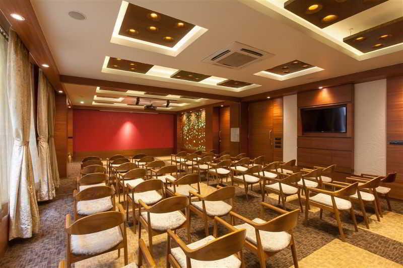 Hotel Cosmopolitan 4