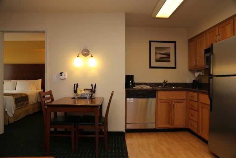 Residence Inn Portland North 4