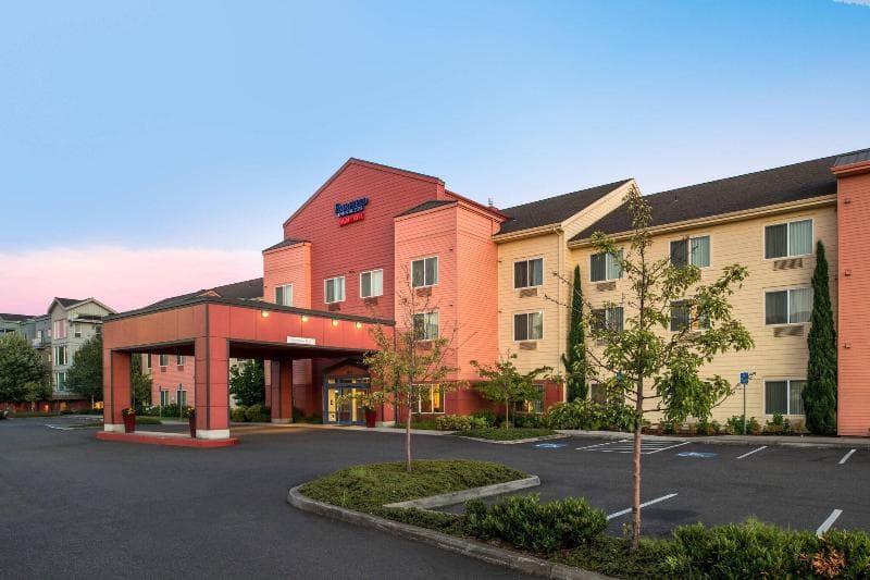 Fairfield Inn & Suites Portland North photo 1