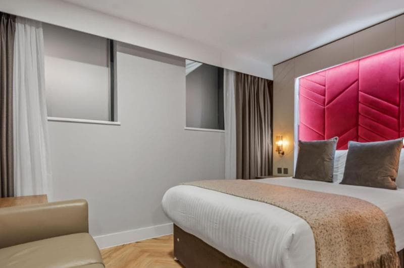 Roomzzz Newcastle City 2