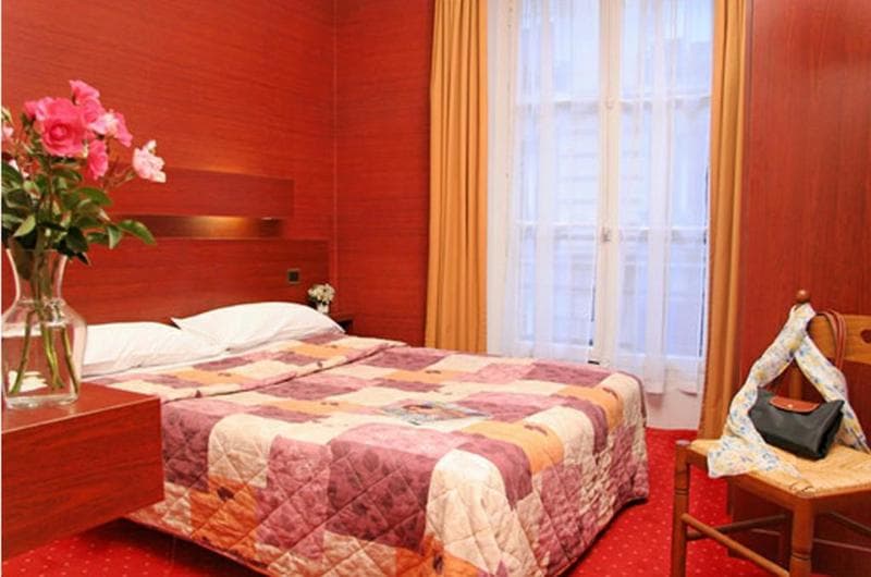 Hotel Camelia International 4