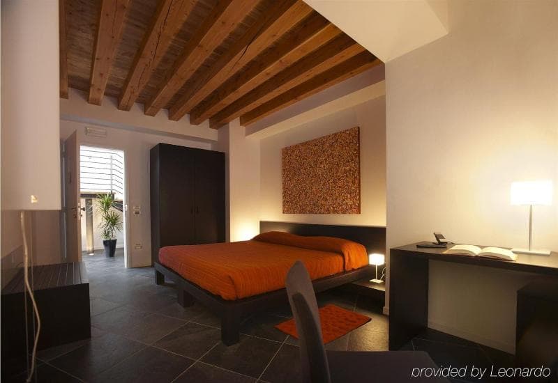 Ca' Pozzo Inn 5