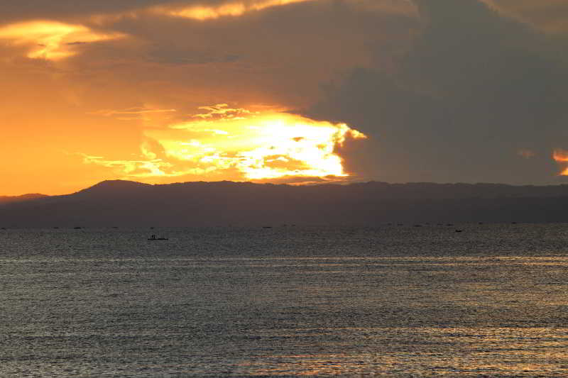 Meili Beach Resort photo 1