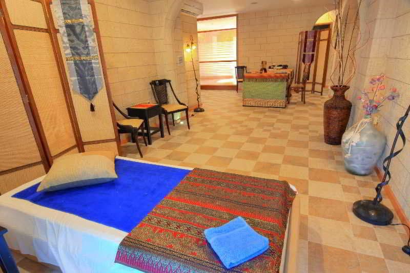 Kassandra Family ApartHotel 5