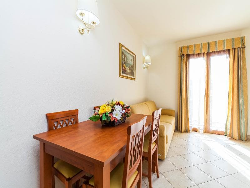 Residence Regina Elena 4