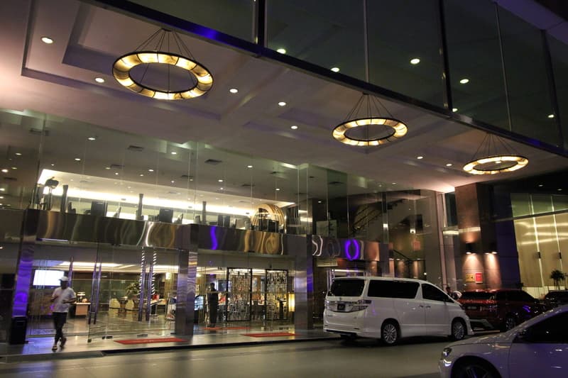 Grand Paragon 2