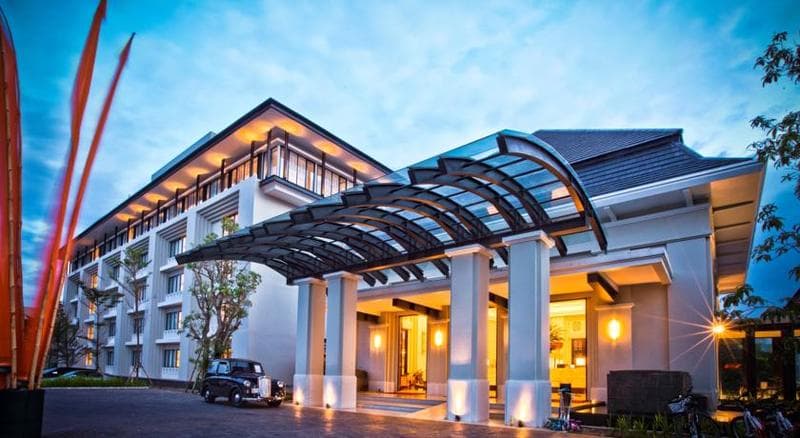 Harris Hotel And Conventions Malang 2
