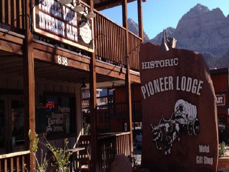 Pioneer Lodge 2