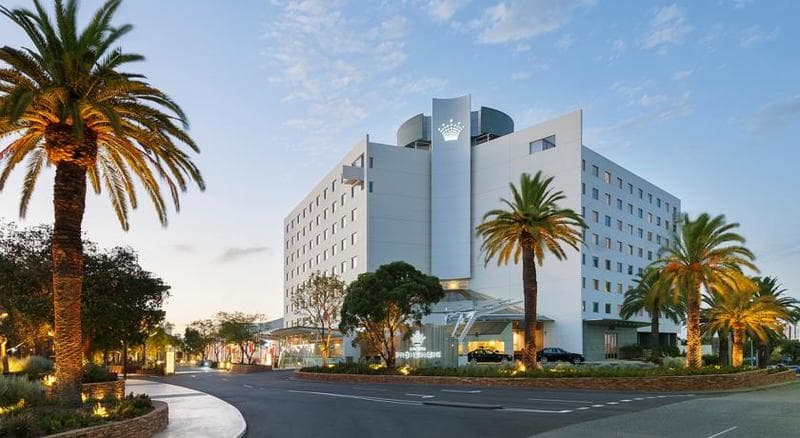 Crown Promenade Perth photo 1