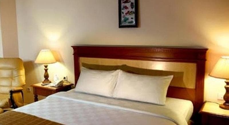 Grand Tiga Mustika 3