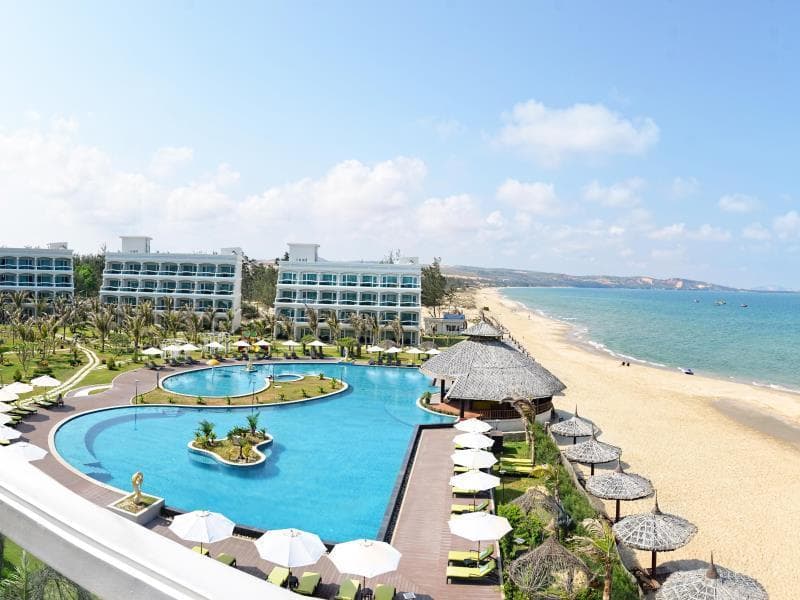 The Sailing Bay Beach Resort 2