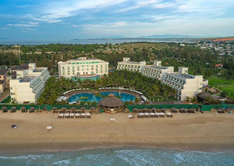 The Sailing Bay Beach Resort 3