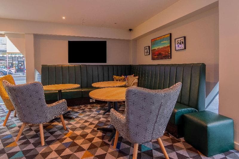 Ramada Encore by Wyndham Leicester City Centre 5