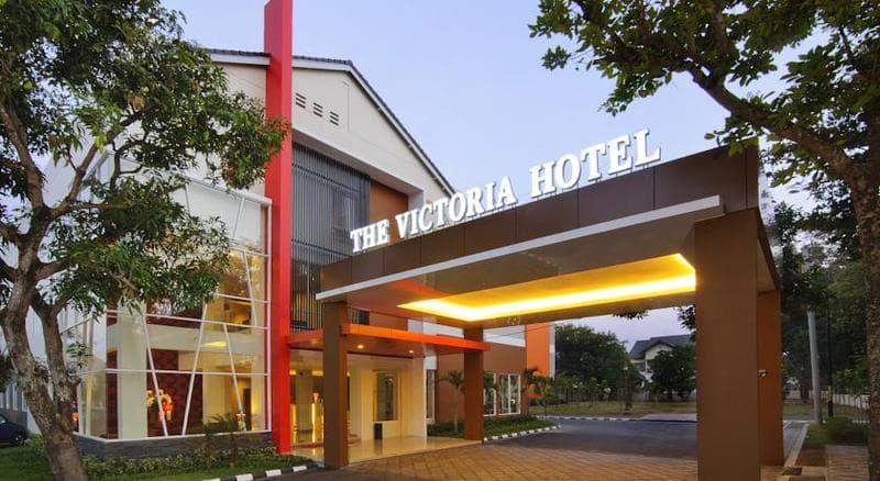 The Victoria Hotel 2