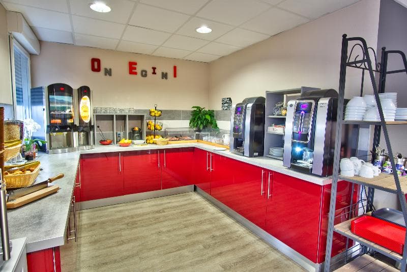Adonis Hotel Bayonne 3
