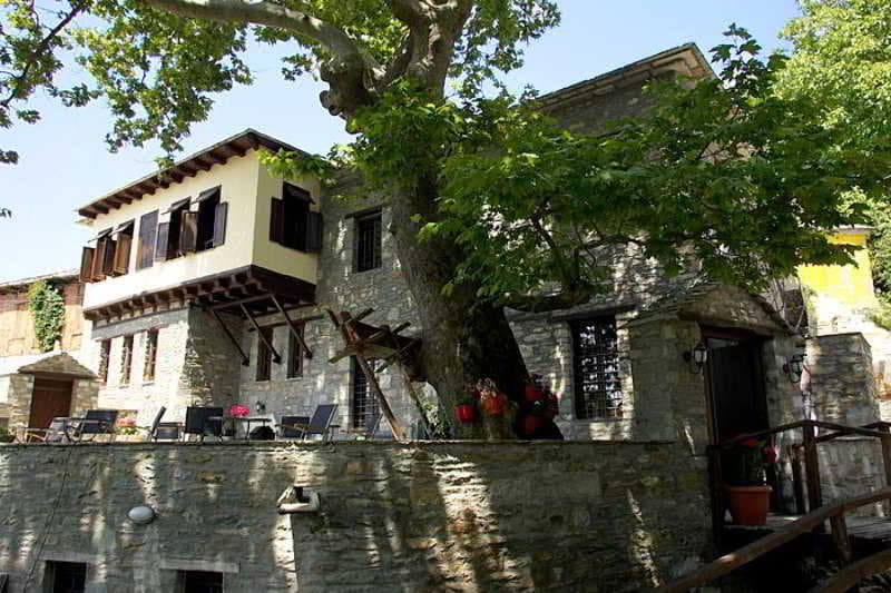 Palio Eleotrivio Guesthouse 4