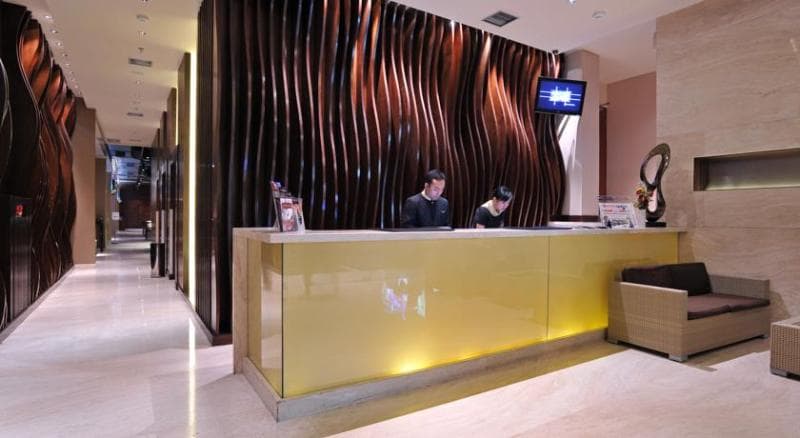 Midtown Hotel 3