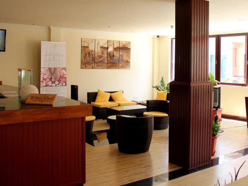 Whiteshell Island Hotel & Spa 3