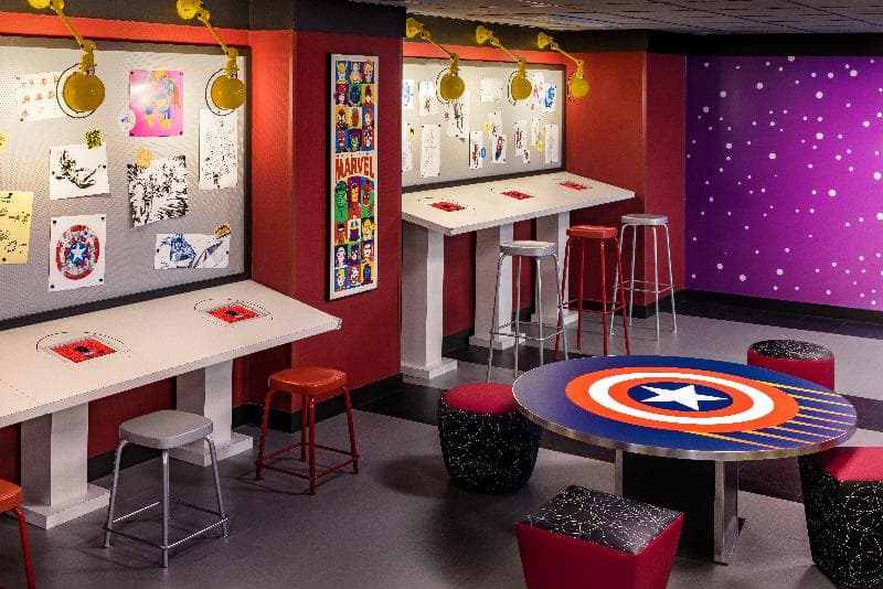 Disney's Hotel New York 2