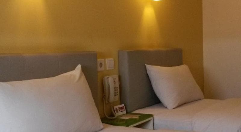 Amaris Hotel Panglima Polim 2 1