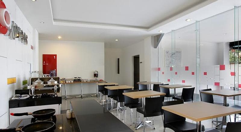 Amaris Hotel Panglima Polim 2 4