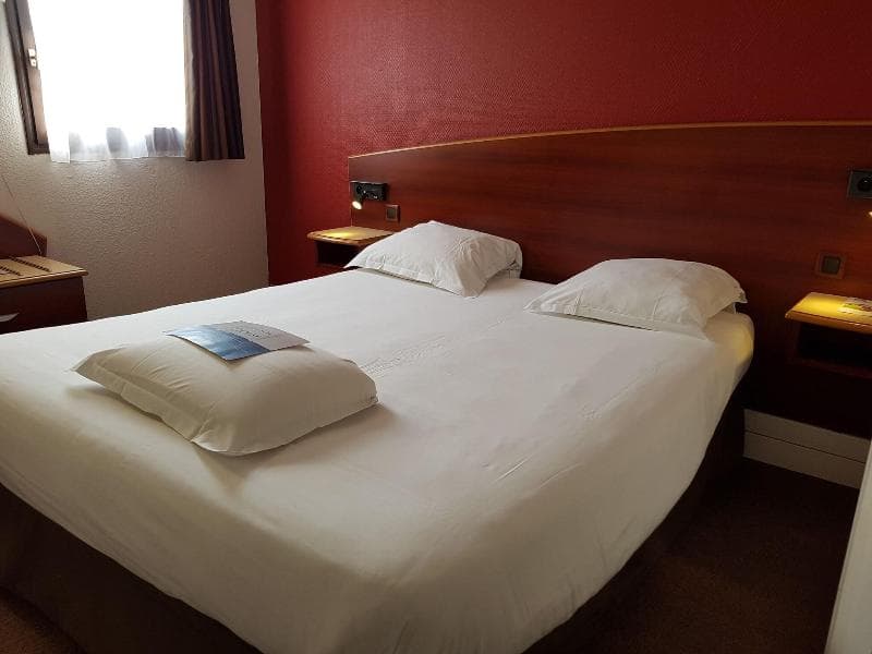 Comfort Hotel Etampes main
